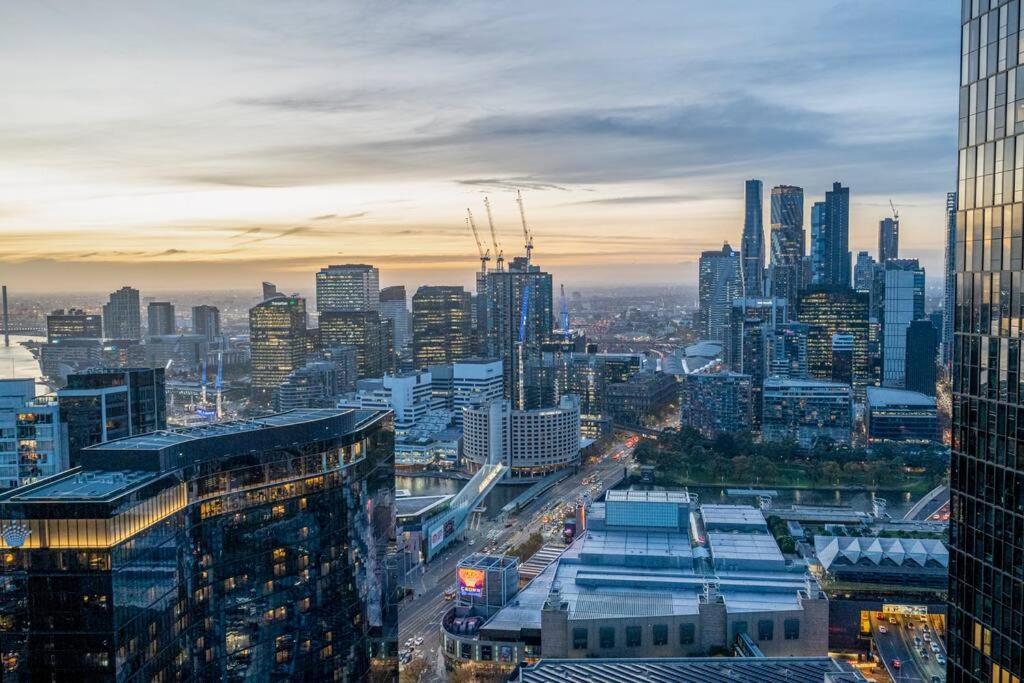 Luxe Haven - 42Nd Floor Panoramic City Views Melbourne Exteriör bild
