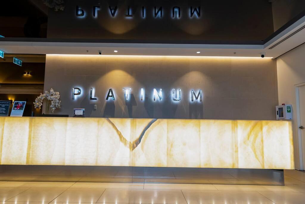 Luxe Haven - 42Nd Floor Panoramic City Views Melbourne Exteriör bild
